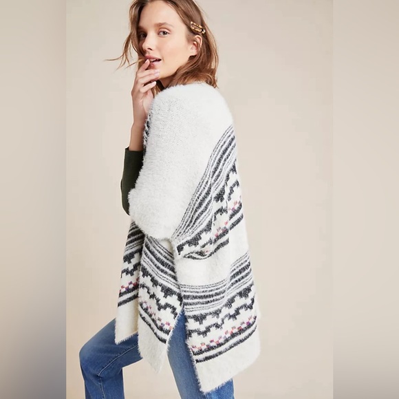 Anthropologie AKEMI + KIN Aztec Shrug Cardigan Poncho Sweater Eyelash Knit O/S - Picture 5 of 13